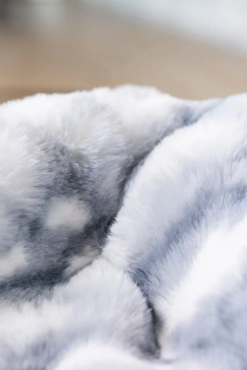 High-Density Memory Foam Pet Bed JulesRoche Minky Fabric